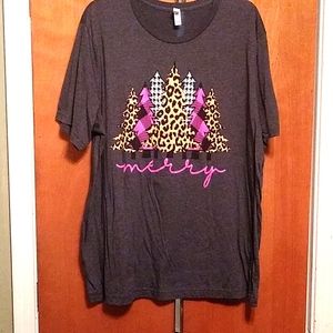 Bella Canvas holiday shirt 👕